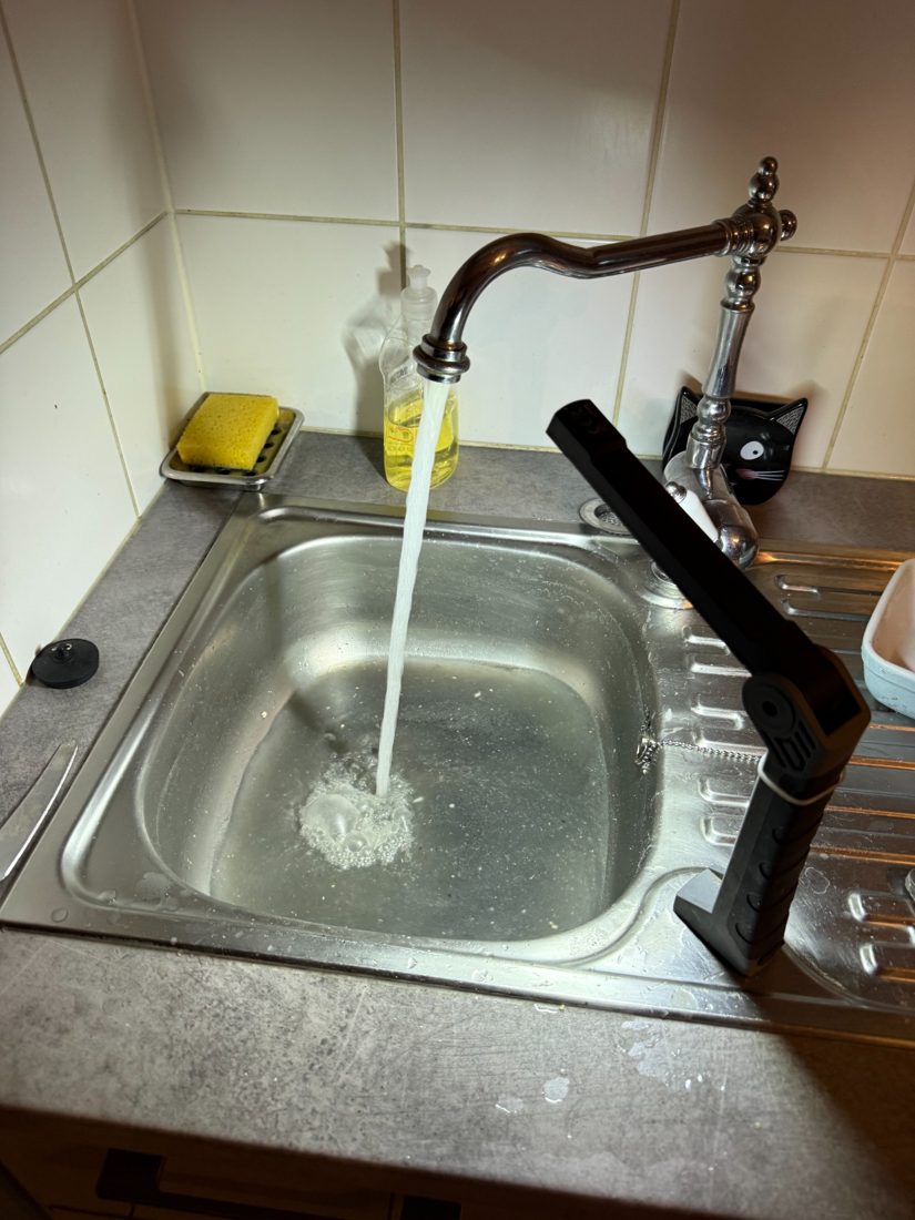 Évier bouché à Strasbourg avant débouchage